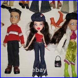10 Bratz Dolls withOrig Clothes +Case, Clothing, Shoes Lot VGUC READ DESCRIPTION