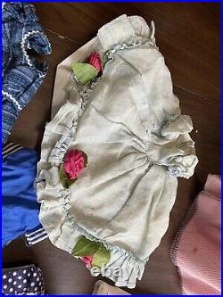 1950s IDEAL ST-12 SHIRLEY TEMPLE DOLL LOT WITH ORIGINAL TAGGED & UNTAG CLOTHES