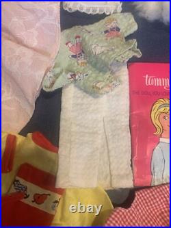 1960'S IDEAL BLONDE HIGH COLOR TAMMY Lot W Case For Clothes EUC