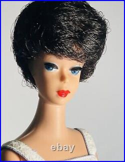 1961 BUBBLE CUT BARBIESHE IS PERFECT! In Original Mint Suburban Shopper Outfit
