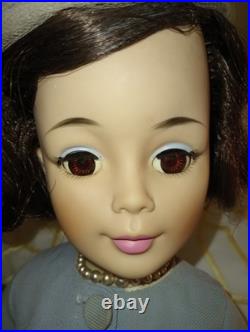 1961 Madame Alexander Jacqueline Kennedy Doll And American Character Friend