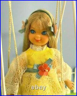 1967 Vintage Barbie SWING-A-LING TUTTI #3560 COMPLETE With VHTF SWING