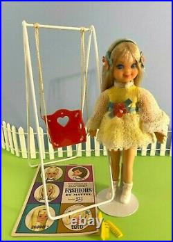 1967 Vintage Barbie SWING-A-LING TUTTI #3560 COMPLETE With VHTF SWING