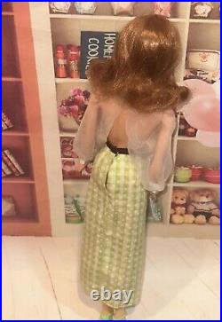 1972 Vintage Quick Curl Kelley In Original Green Gingham Dress #4221 Mattel