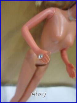1977 Superstar Barbie/ken Dolls-1974 Freemoving Ken-pontytail Case & Assesories