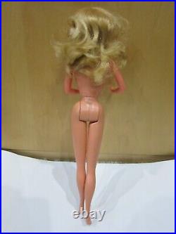 1977 Superstar Barbie/ken Dolls-1974 Freemoving Ken-pontytail Case & Assesories