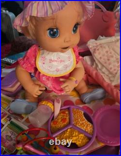 2006 Hasbro Baby Alive Doll Soft Face Works With Original Clothes & Accessories