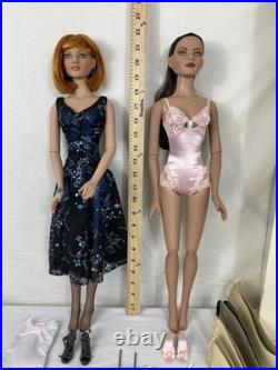2007 Tonner 22 American Model Dolls Lot of 2 + Outfits + Accessories