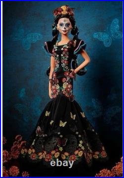 2019 Mattel Barbie Dia de Muertos Collectable. Mint Condition Product SKU FXD52
