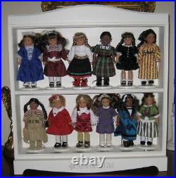 25th Anniversary Set of 12 Dolls American Girl Mini Doll Shelf Books Stands 2011