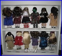 25th Anniversary Set of 12 Dolls American Girl Mini Doll Shelf Books Stands 2011