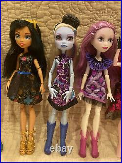 9 doll lot EXC Scarrier Reef Garden Ghouls Toralei Frankie Ari Cleo Abbey Shoes