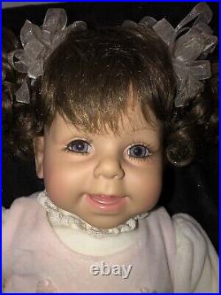 Adora Doll SUSIE 19 By Frank Yong LE 25/589 Necklace Vintage MINT