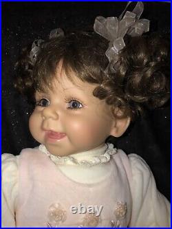 Adora Doll SUSIE 19 By Frank Yong LE 25/589 Necklace Vintage MINT