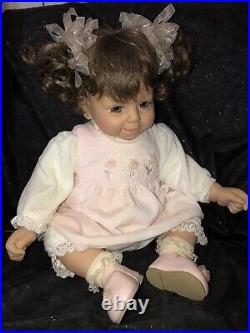 Adora Doll SUSIE 19 By Frank Yong LE 25/589 Necklace Vintage MINT