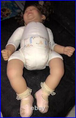 Adora Doll SUSIE 19 By Frank Yong LE 25/589 Necklace Vintage MINT
