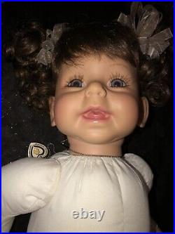 Adora Doll SUSIE 19 By Frank Yong LE 25/589 Necklace Vintage MINT