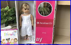 American Girl Doll Gwen In Original Box, BNIB Mint Doll Of 2009