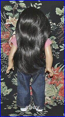 American Girl Lot Of 2 Dolls Brown Hair Hazel Eyes & Black Hair Brown Eyes