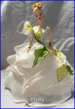 Barbie Antique Rose & Lily Dolls FAO Schwarz Floral Signature Collection, No Box