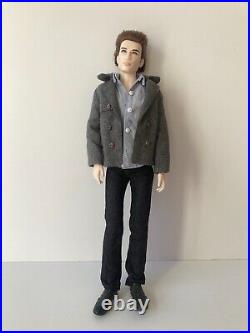 Barbie Twilight, 7 Dolls Incl Edward x2, Bella, Jacob, Alice, Jane, Victoria
