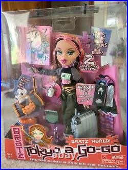 Bratz 2001 Tokyo A Go-Go Fianna Doll MGA With Suitcase + Accessories