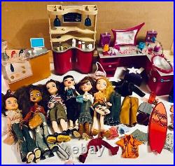 Bratz Dolls HUGE LOT Y2K MGA 1st Edition 2001 + RARE E Cafe & Stylin' Hair Salon