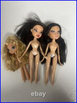 Bratz Huge Vintage MGA 2001 Lot Bratz Dolls Babiez Kidz Accessories Shoes Cases