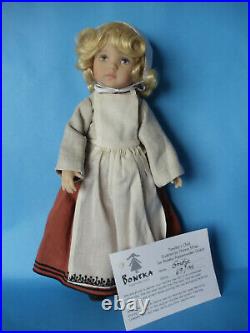 DIANNA EFFNER Tuesday's Child 10 Doll GRIETJE for BONEKA 2009 UFDC Event MINT