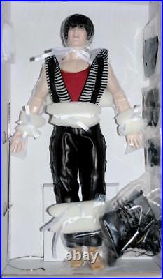 Dark Soul NRFB Doll Heroic body 17 Tonner Sinister Circus Mint