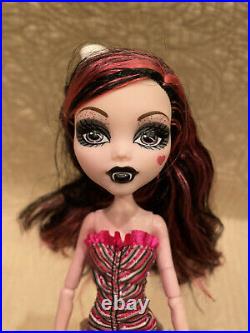 EXC Lot 2 Elastics First Wave Monster High Dawn of The Dance Draculaura Clawdeen