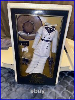 FRANKLIN MINT TITANIC ROSE VINYL DOLL Boarding GOWN ENSEMBLE Shipper New\uD83E\uDD29