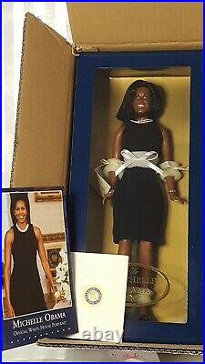 First Lady Michelle Obama 16 vinyl doll Franklin Mint new box very hard to find