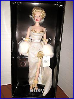 Franklin Mint 16 Vinyl Portrait Marilyn Monroe Millennium Doll NIB