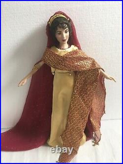 Franklin Mint 16 Vinyl Roman Empress JULIA Doll in Roman Gown ENSEMBLE
