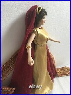 Franklin Mint 16 Vinyl Roman Empress JULIA Doll in Roman Gown ENSEMBLE