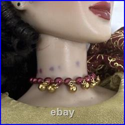 Franklin Mint 16 Vinyl Roman Empress JULIA Doll in Roman Gown ENSEMBLE