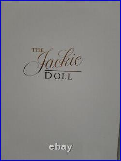 Franklin Mint 1999 Jacqueline Kennedy Equestrian 15 vinyl doll Rare, NRFB