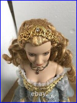 Franklin Mint CINDERELLA Jewel of the Renaissance 16 vinyl dressed in Gown DOLL