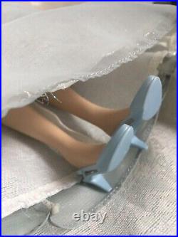 Franklin Mint CINDERELLA Jewel of the Renaissance 16 vinyl dressed in Gown DOLL