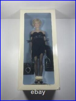 Franklin Mint Diana 16 Vinyl DOLL Princess of Glamor in Black Dress with Stand