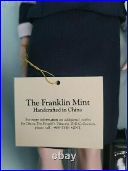 Franklin Mint Diana Navy B. White Suit Inspecting of The Guard Portrait Doll NEW
