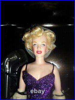 Franklin Mint Entertaining The Troops Marilyn Monroe Vinyl Doll-new In Box