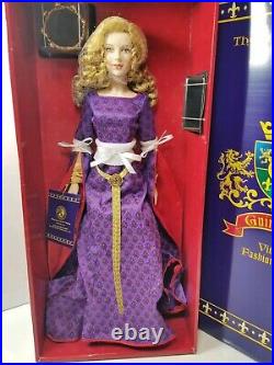 Franklin Mint Guinevere Vinyl Portrait Doll 16 With Royal Crown