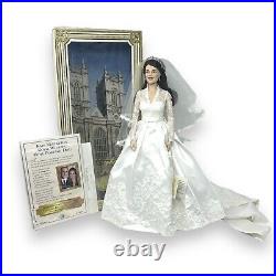 Franklin Mint HRH Kate Middleton, Duchess Vinyl ROYAL WEDDING BRIDE Doll 16