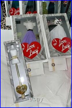Franklin Mint I LOVE LUCY LUCILLE BALL Vinyl Doll Trunk Set 11 Outfits, NIB COA