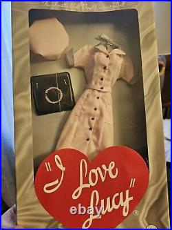 Franklin Mint I Love Lucy 16 vinyl doll with wardrobe And Outfits