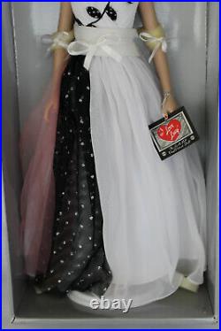 Franklin Mint I Love Lucy & Ethel Buy the Same Dress 16 Doll with Outfit MIB COA