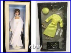 Franklin Mint JACKIE 16 Vinyl Doll in Original Box withCOA & BONUS NRFB Outfit