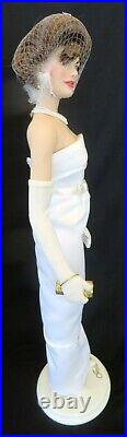 Franklin Mint JACKIE 16 Vinyl Doll in Original Box withCOA & BONUS NRFB Outfit